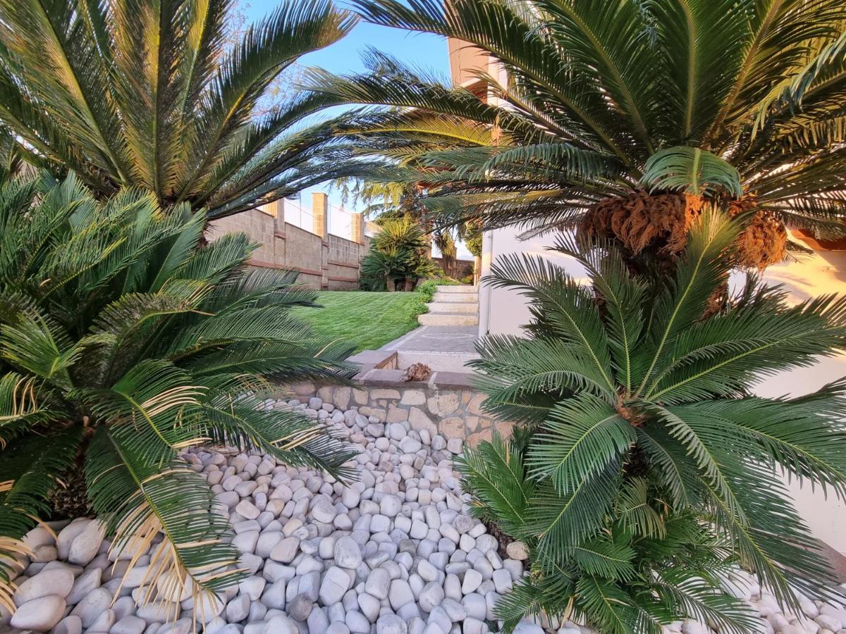 Villa Sweery Santa Maria a Vico Экстерьер фото